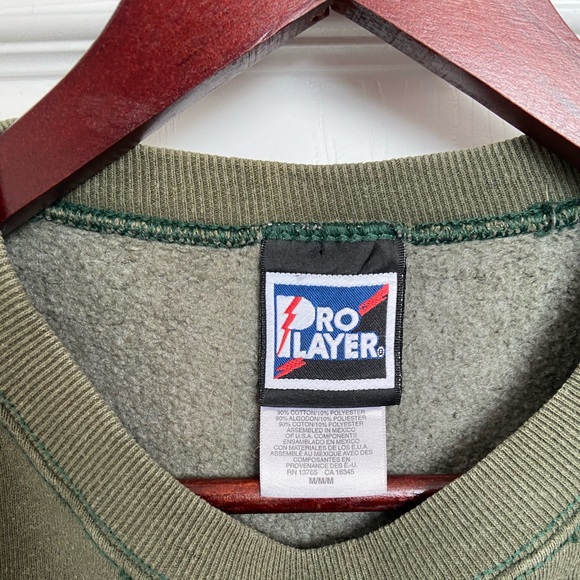 🌈 ✨Vintage 90s Pro Player Crop Sweater - Picture 3 of 3